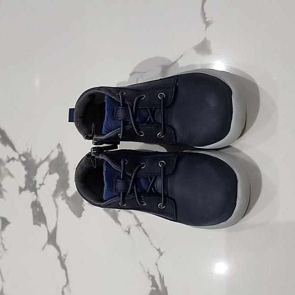 Ugg boots - Picture 2 of 4